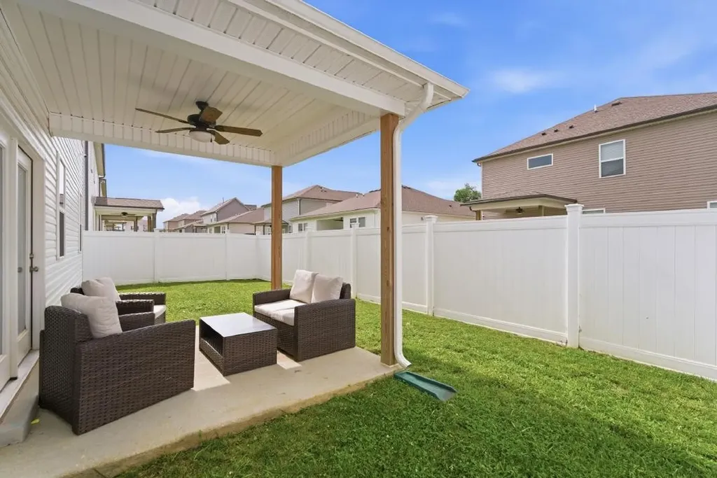 4527 Hoboken Way Murfreesboro TN 37128