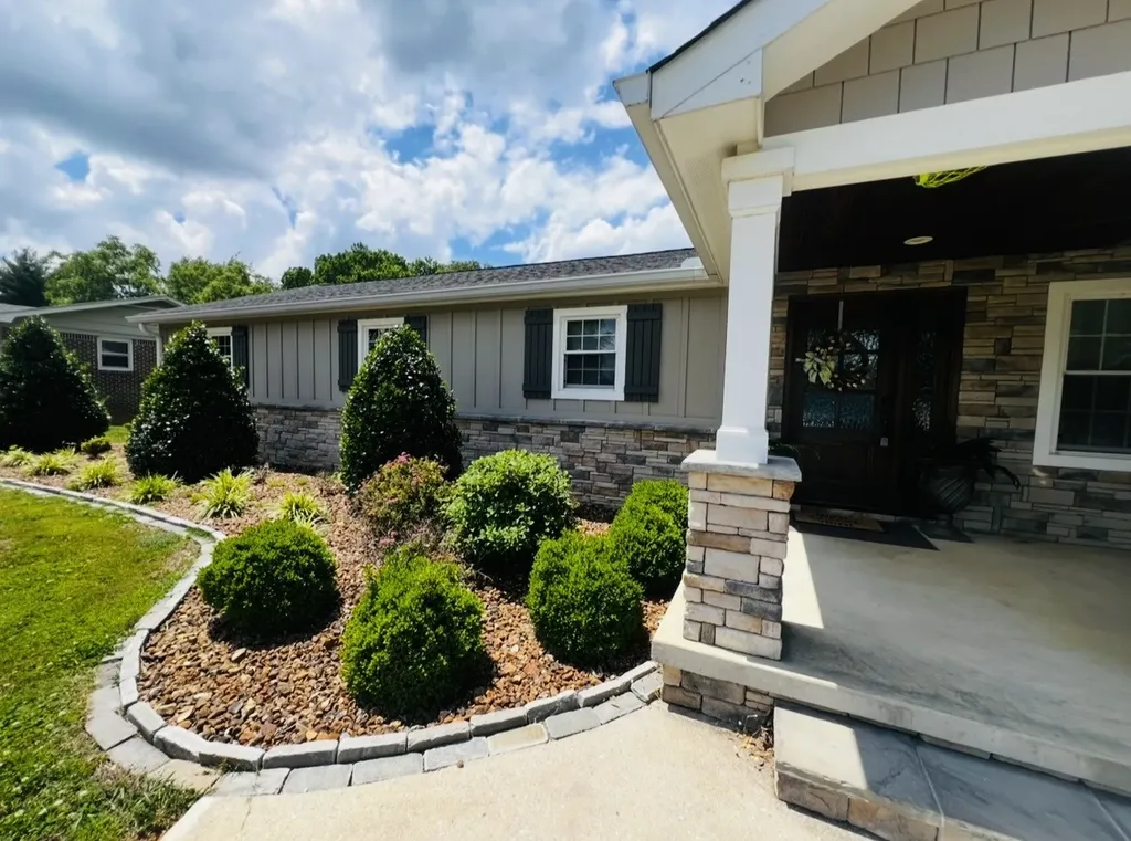 300 Dekalb Street Mcminnville TN 37110