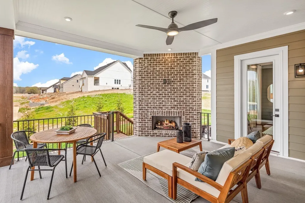 7290 Woodruff Drive Fairview TN 37062