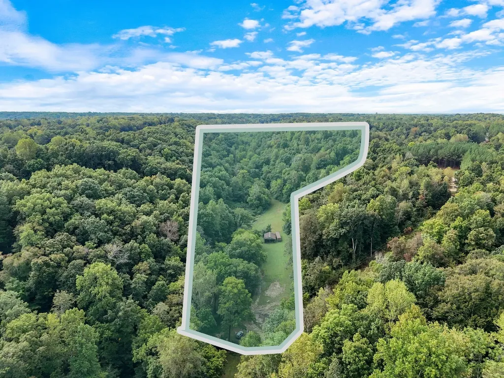 1344 Cut Off Road Ethridge TN 38456