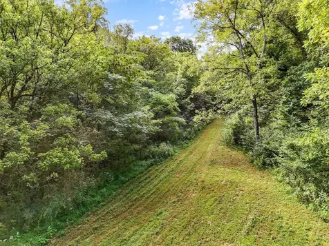 1344 Cut Off Road Ethridge TN 38456