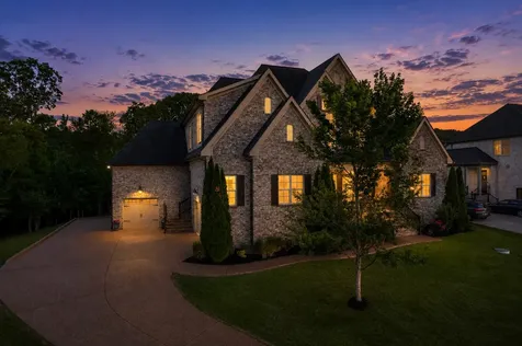 9213 Dutch Belted Court Nolensville TN 37135