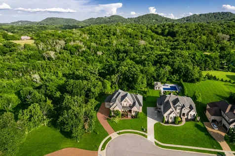 9213 Dutch Belted Court Nolensville TN 37135
