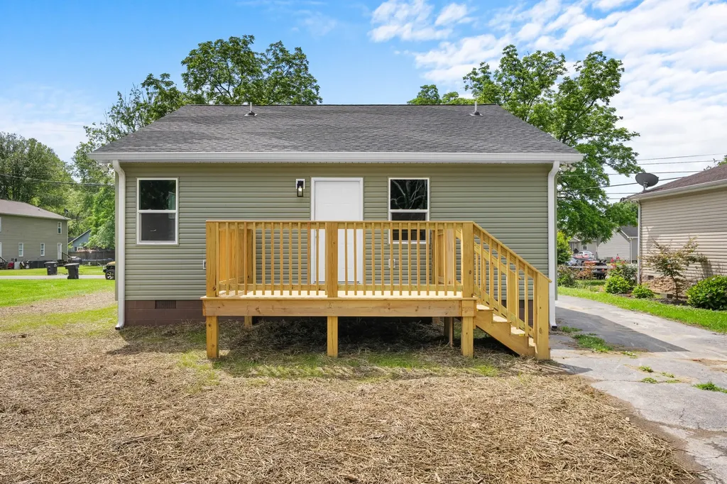 311 E Grizzard Street Tullahoma TN 37388
