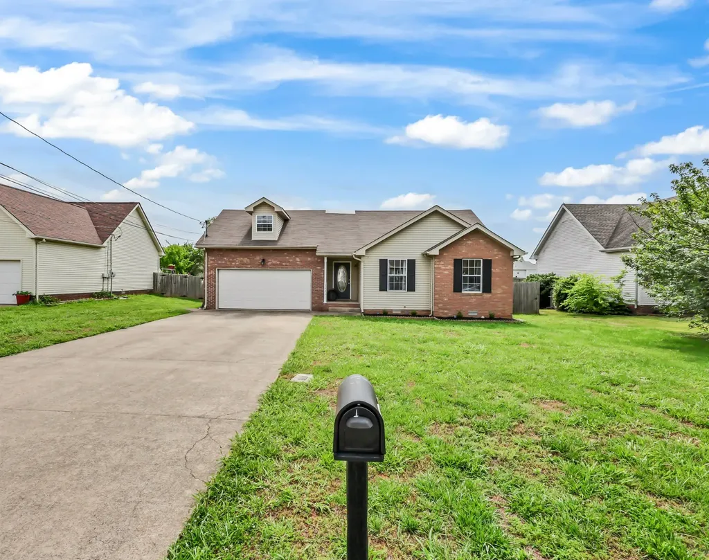 3441 Loon Drive Clarksville TN 37042
