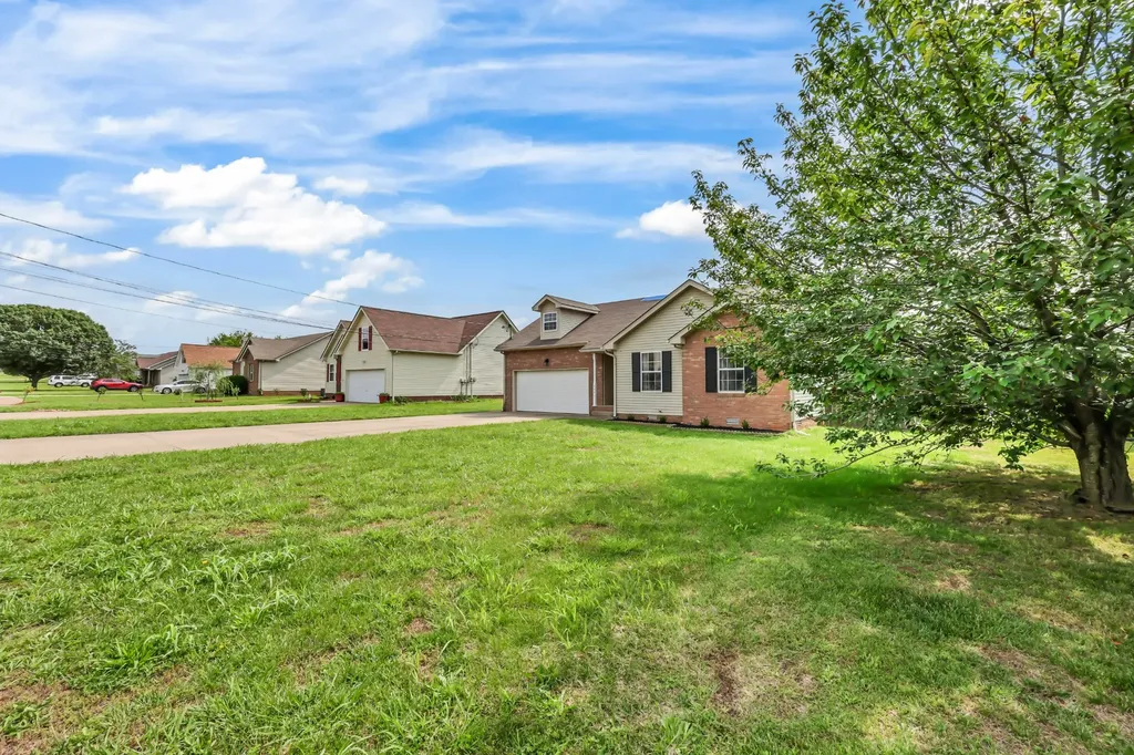 3441 Loon Drive Clarksville TN 37042