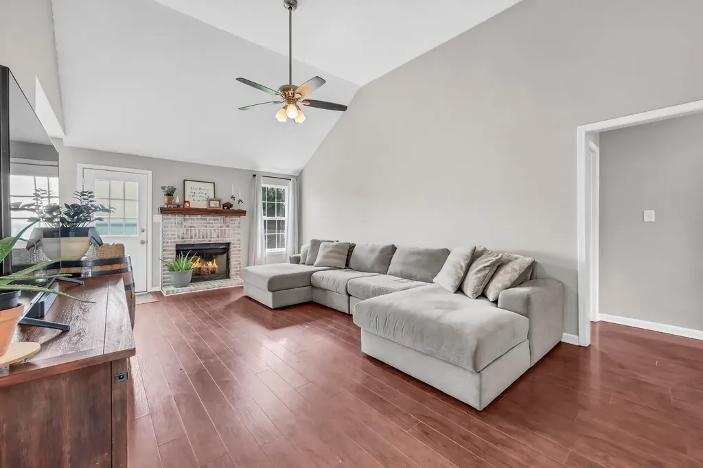 3441 Loon Drive Clarksville TN 37042