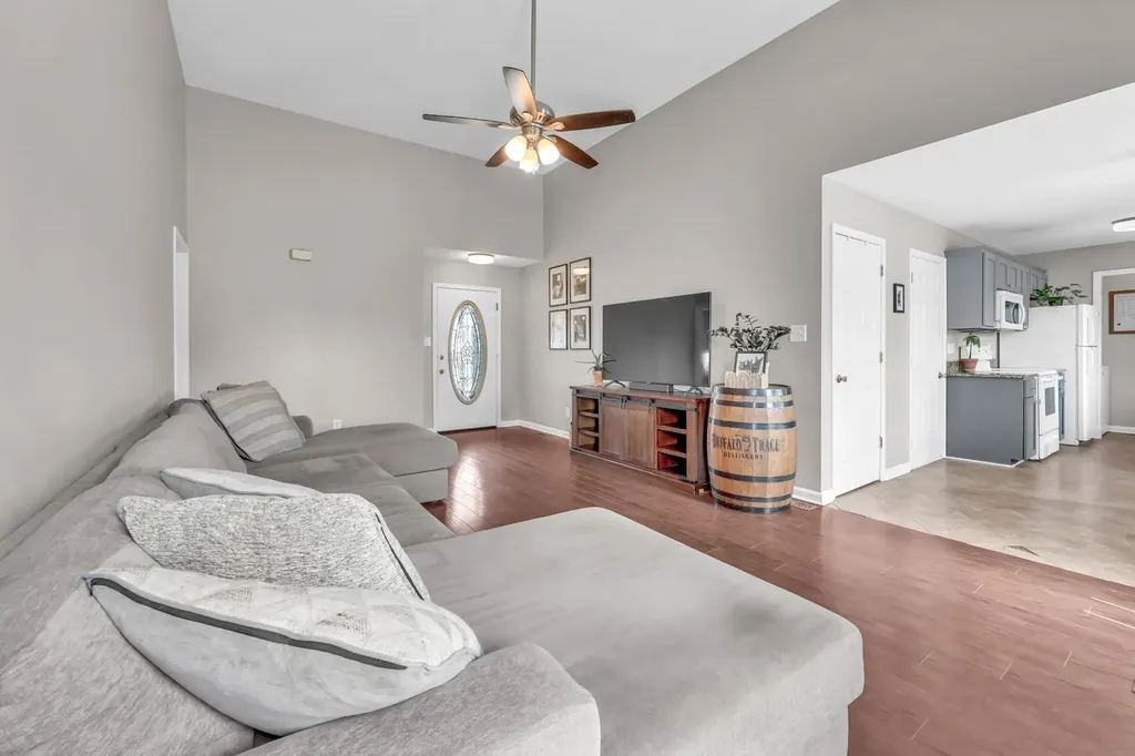 3441 Loon Drive Clarksville TN 37042