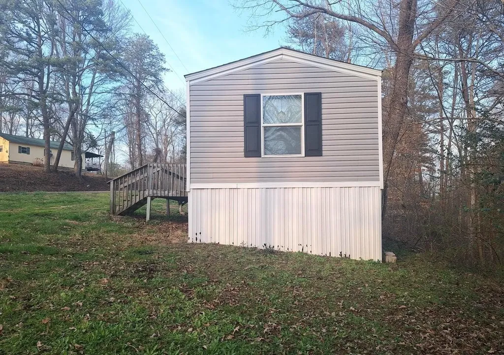 247 Towee Falls Road Tellico Plains TN 37385