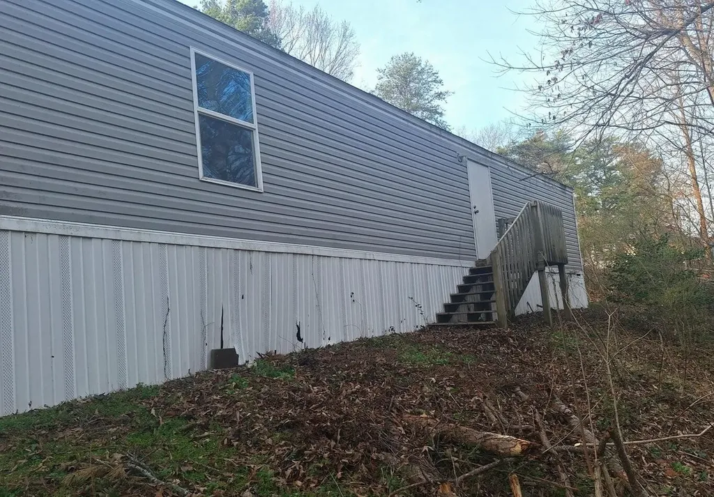247 Towee Falls Road Tellico Plains TN 37385