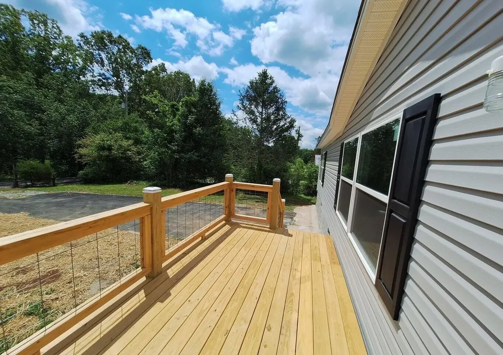 108 County Road 621 Etowah TN 37331