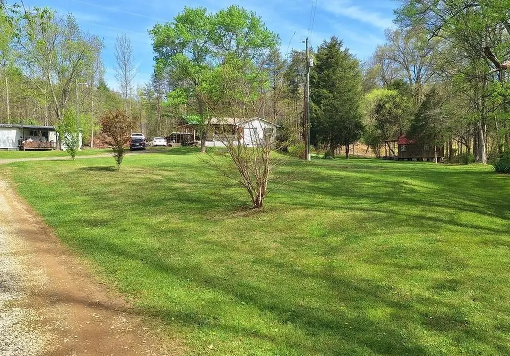 180 Walker Road Tellico Plains TN 37385