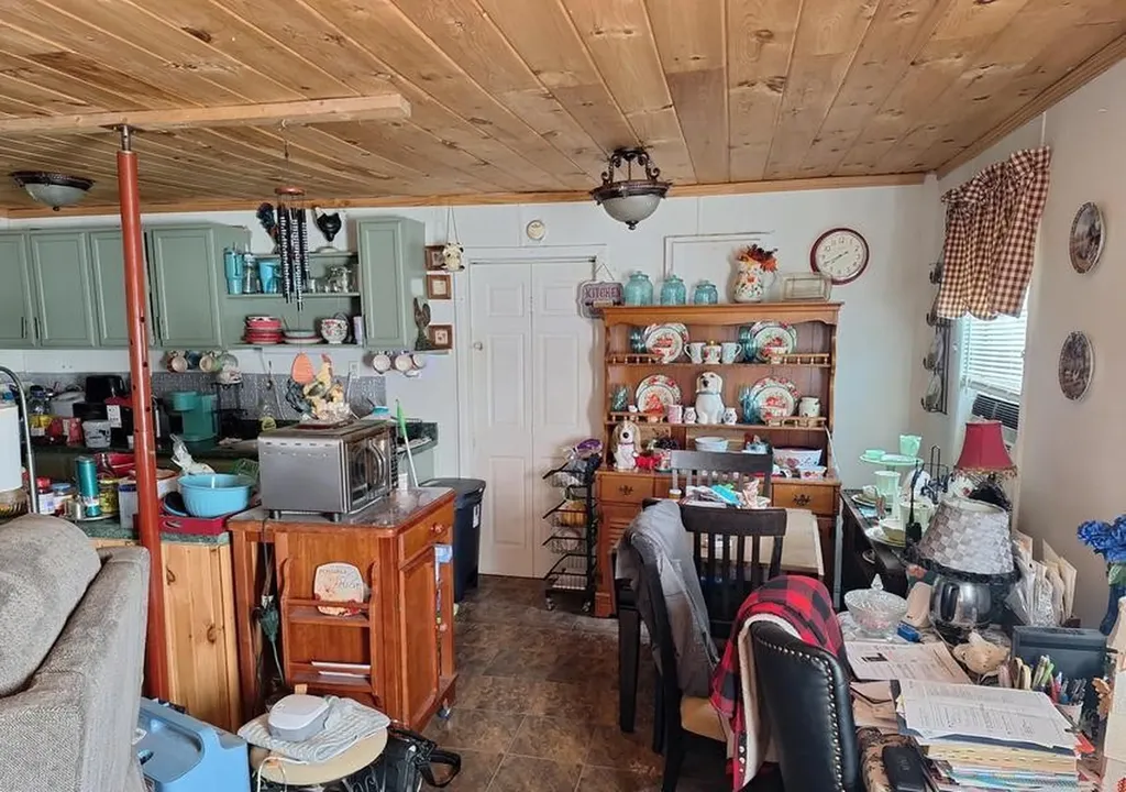 180 Walker Road Tellico Plains TN 37385