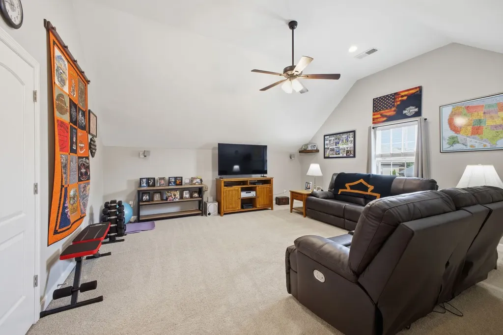 1091 Achiever Circle Spring Hill TN 37174