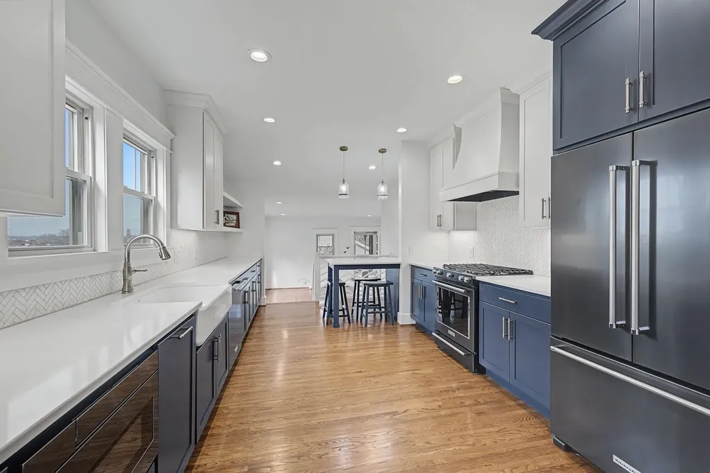 1912 Ashwood Avenue Nashville TN 37212