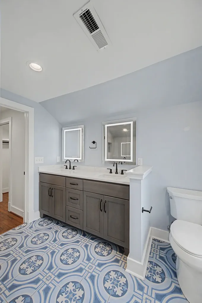 1912 Ashwood Avenue Nashville TN 37212