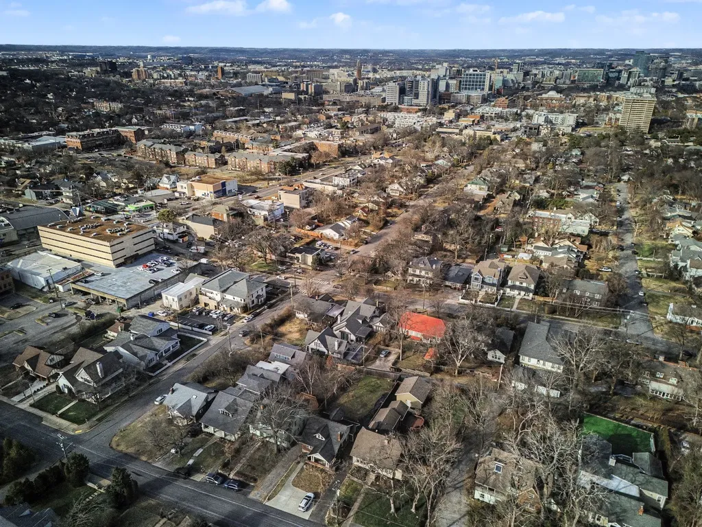 1912 Ashwood Avenue Nashville TN 37212