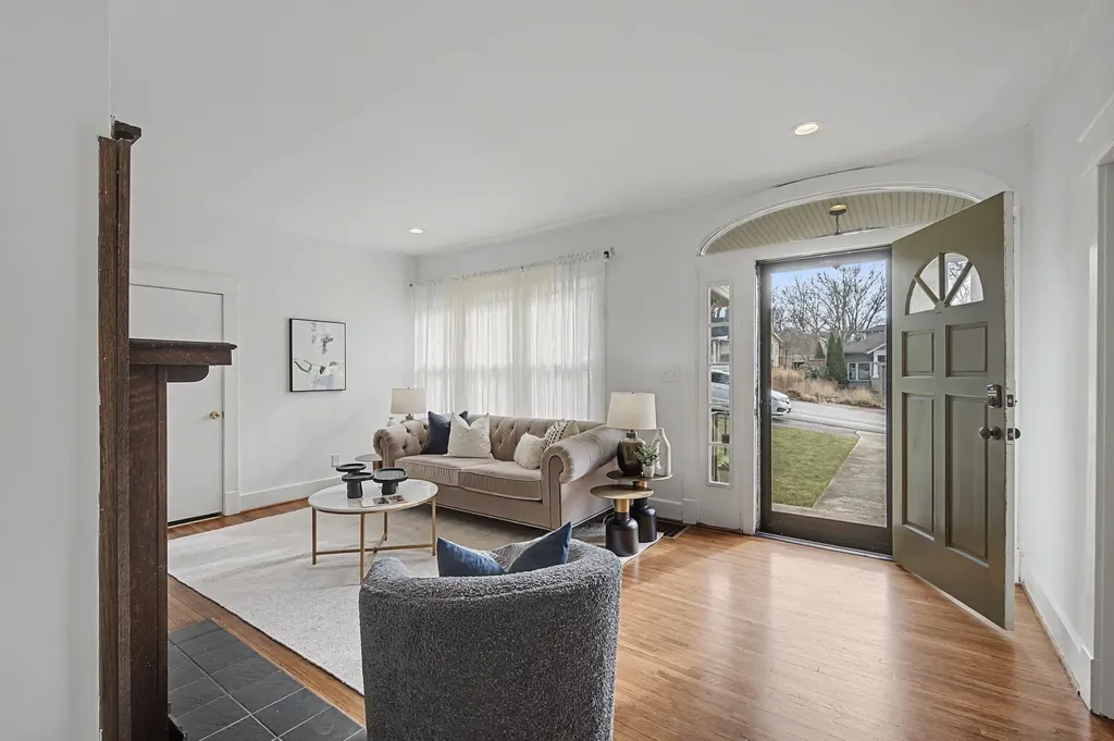 1912 Ashwood Avenue Nashville TN 37212
