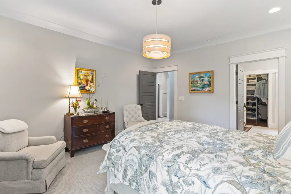 2113 Bernard Avenue Nashville TN 37212