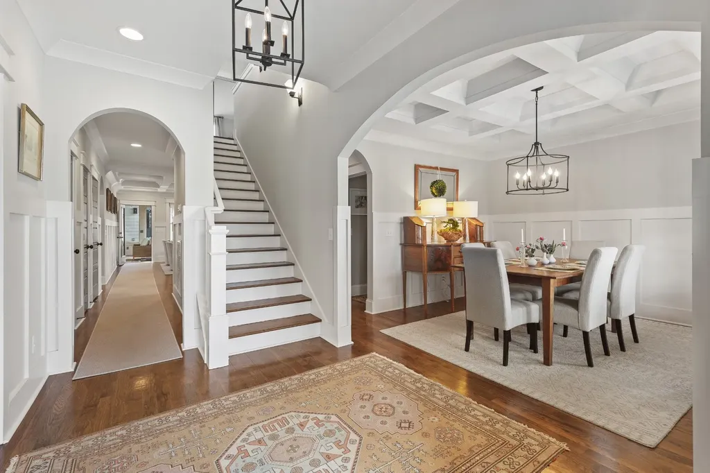 2113 Bernard Avenue Nashville TN 37212
