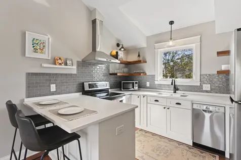 2113 Bernard Avenue Nashville TN 37212