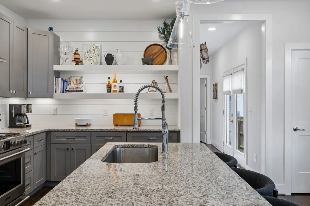 411B Eastboro Drive Nashville TN 37209
