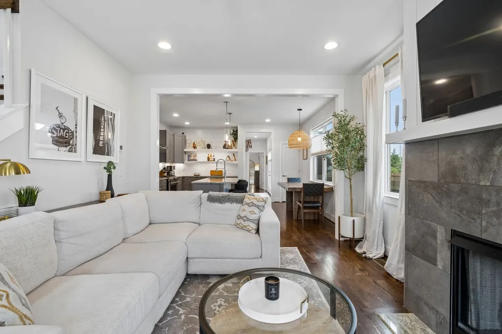 411B Eastboro Drive Nashville TN 37209