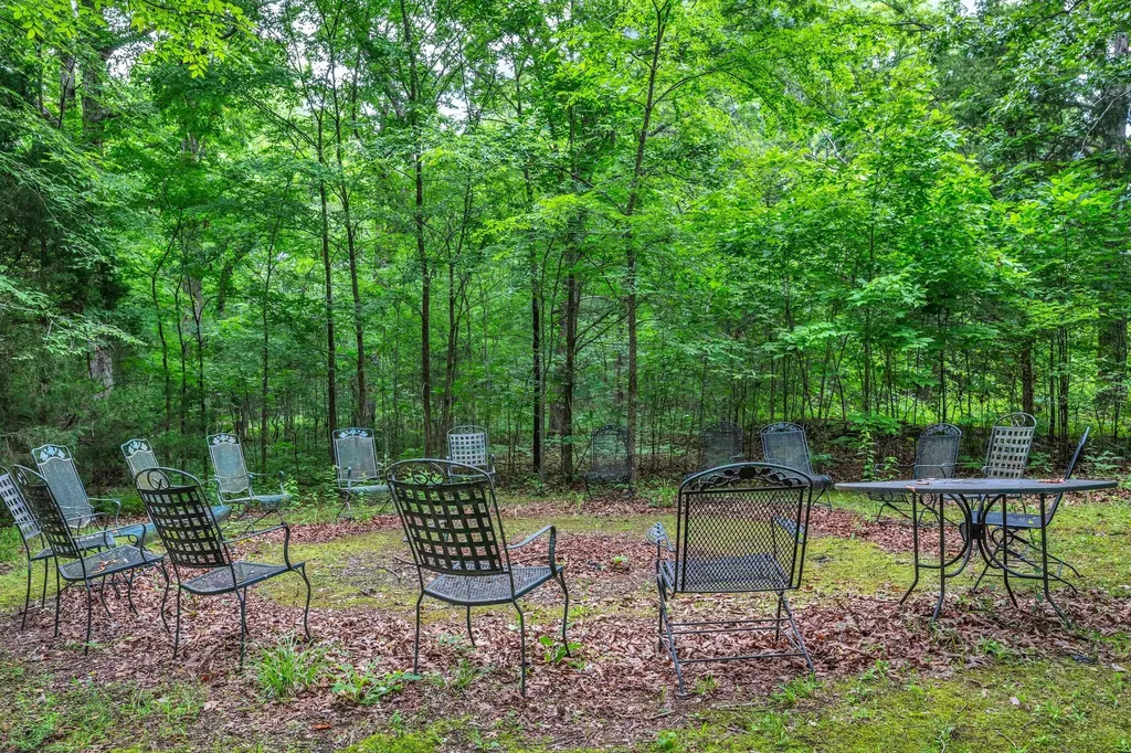 1026 Yellow Creek Road Dickson TN 37055