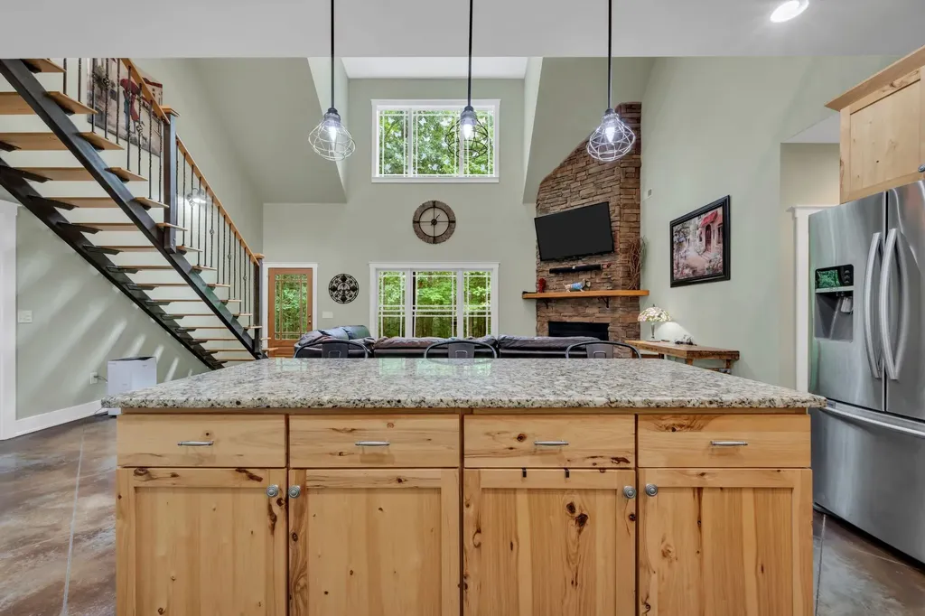 1026 Yellow Creek Road Dickson TN 37055