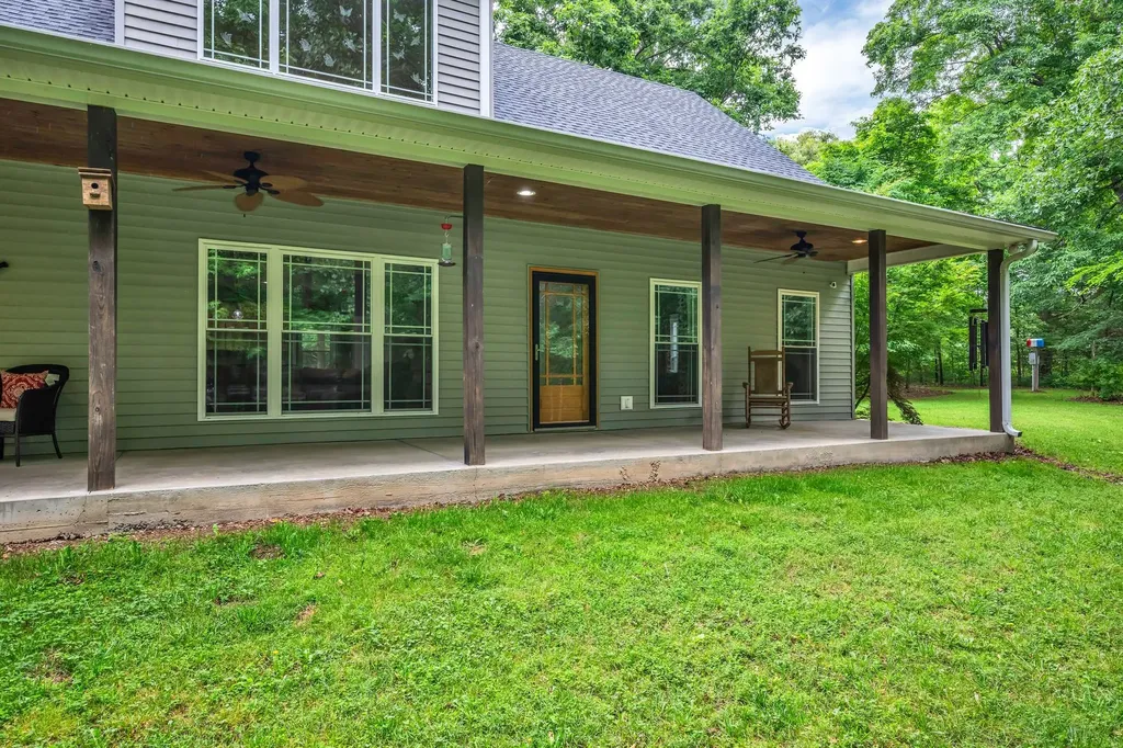 1026 Yellow Creek Road Dickson TN 37055