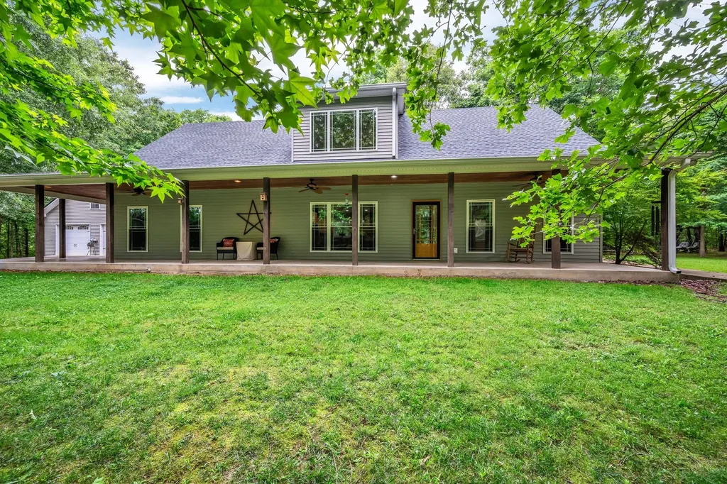 1026 Yellow Creek Road Dickson TN 37055
