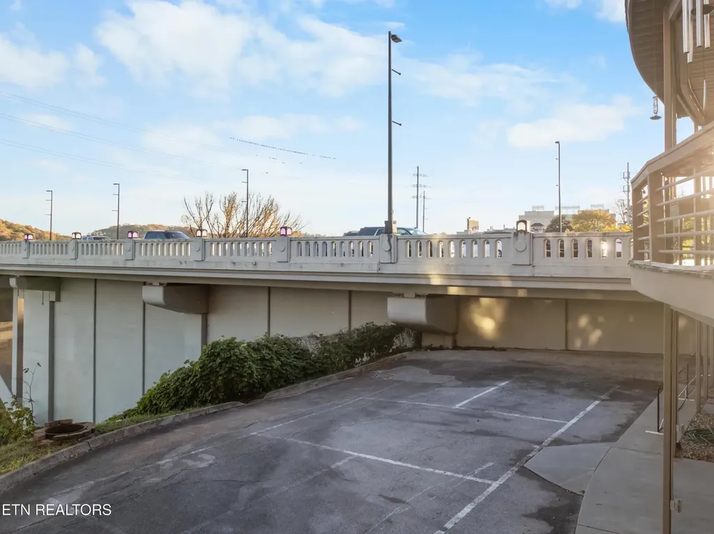 620 W Hill Avenue Knoxville TN 37902