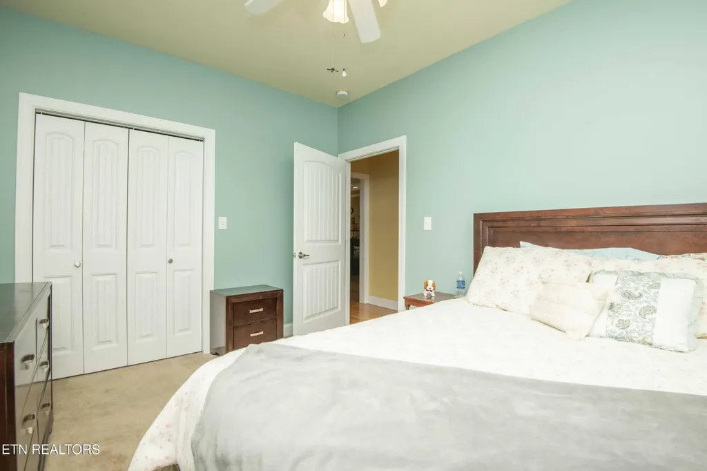 3814 Chilhowee Trail Maryville TN 37803