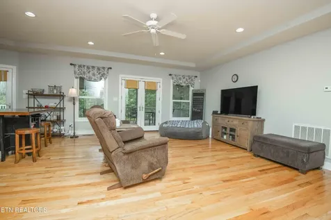 3814 Chilhowee Trail Maryville TN 37803