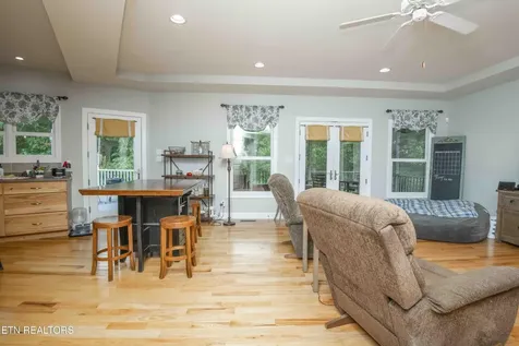 3814 Chilhowee Trail Maryville TN 37803