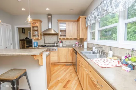 3814 Chilhowee Trail Maryville TN 37803