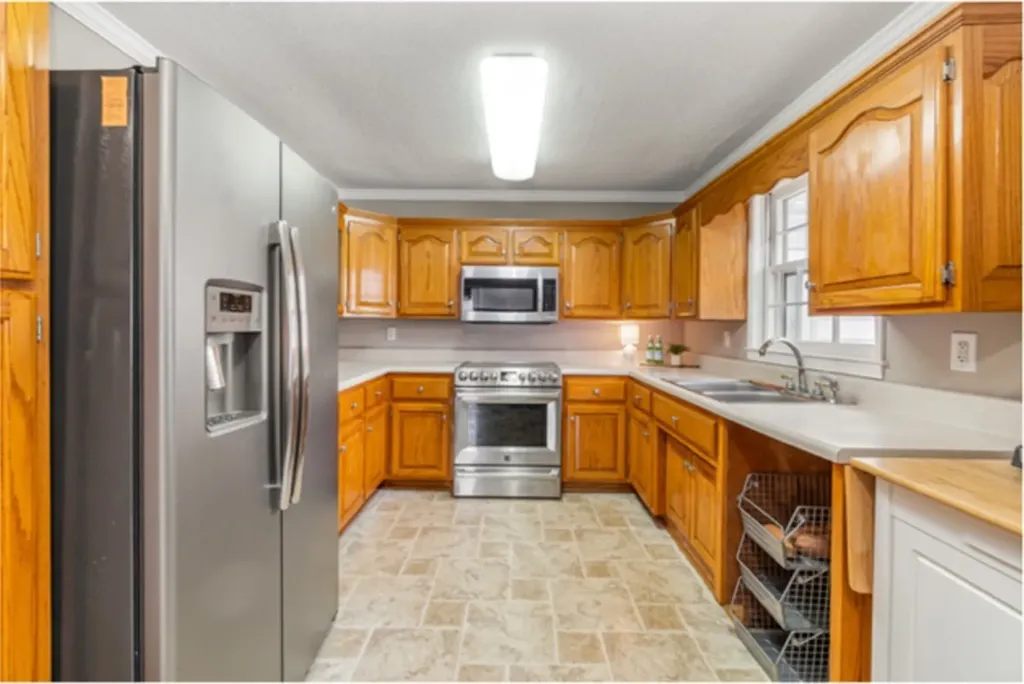 298 Tobacco Road Clarksville TN 37042