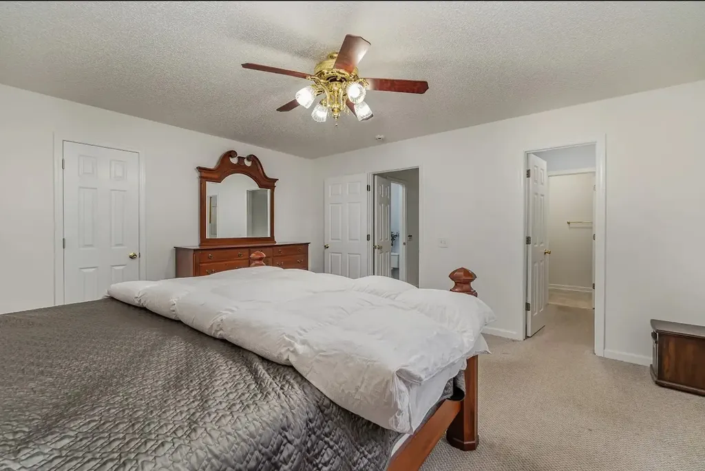 298 Tobacco Road Clarksville TN 37042