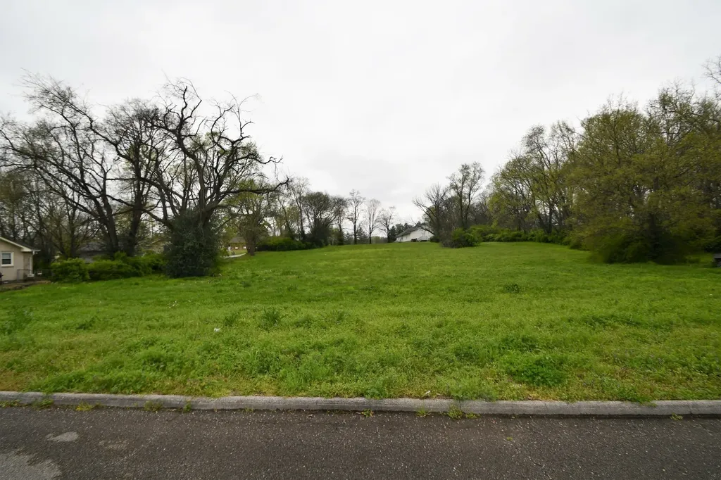 1409 Jones Avenue Nashville TN 37207