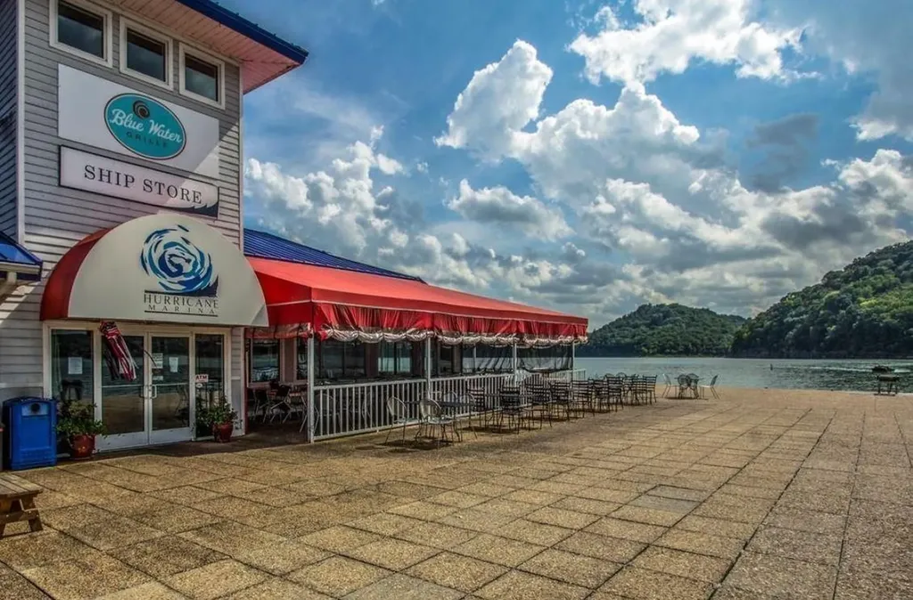 405 Maury Lane Smithville TN 37166