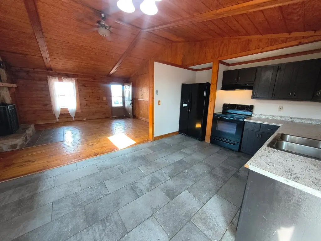 4474 Cumberland City Road Indian Mound TN 37079