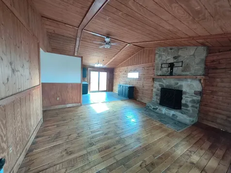 4474 Cumberland City Road Indian Mound TN 37079
