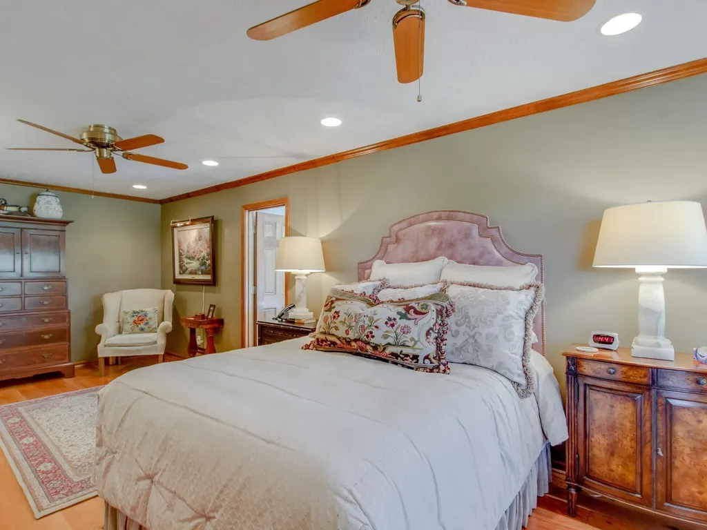 1480 Old Hunters Point Pike Lebanon TN 37087
