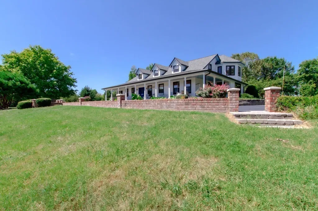 1480 Old Hunters Point Pike Lebanon TN 37087