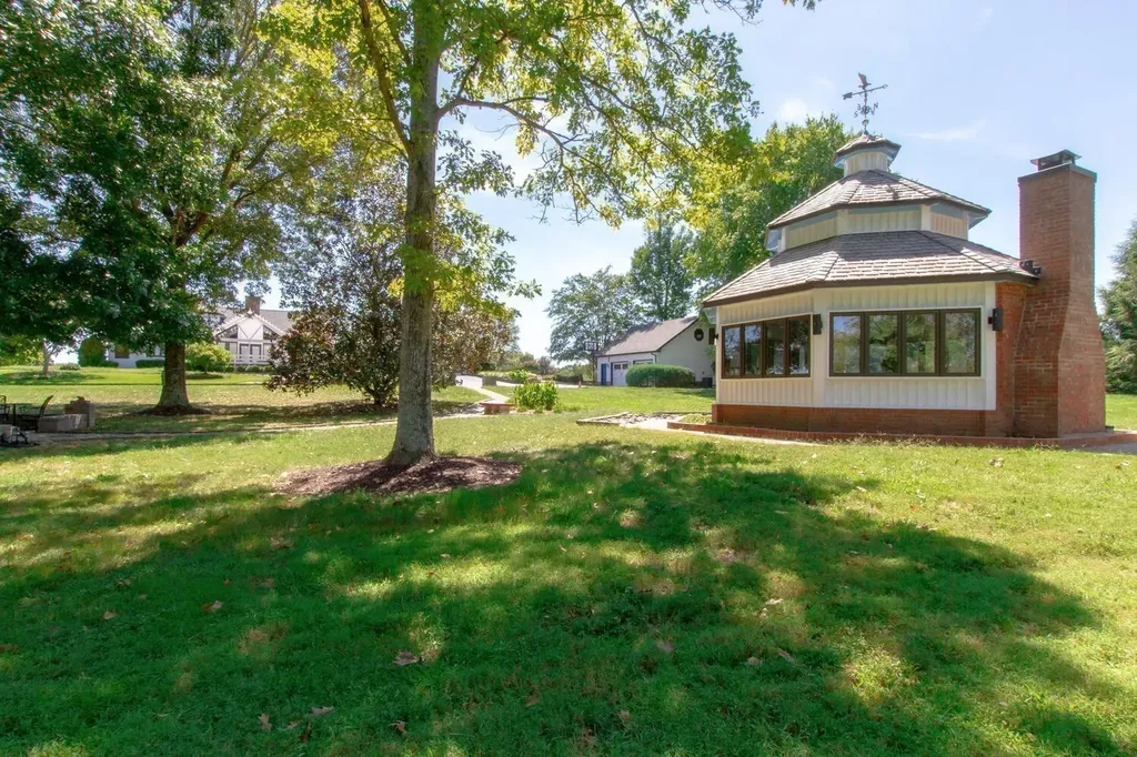 1480 Old Hunters Point Pike Lebanon TN 37087