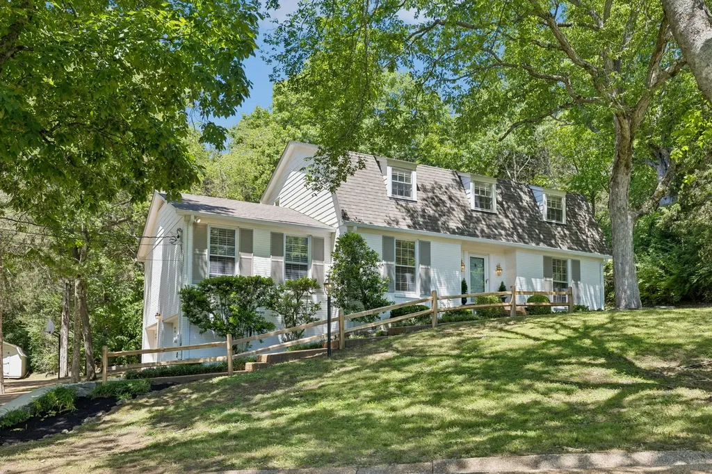 2397 Foxhaven Drive Franklin TN 37069
