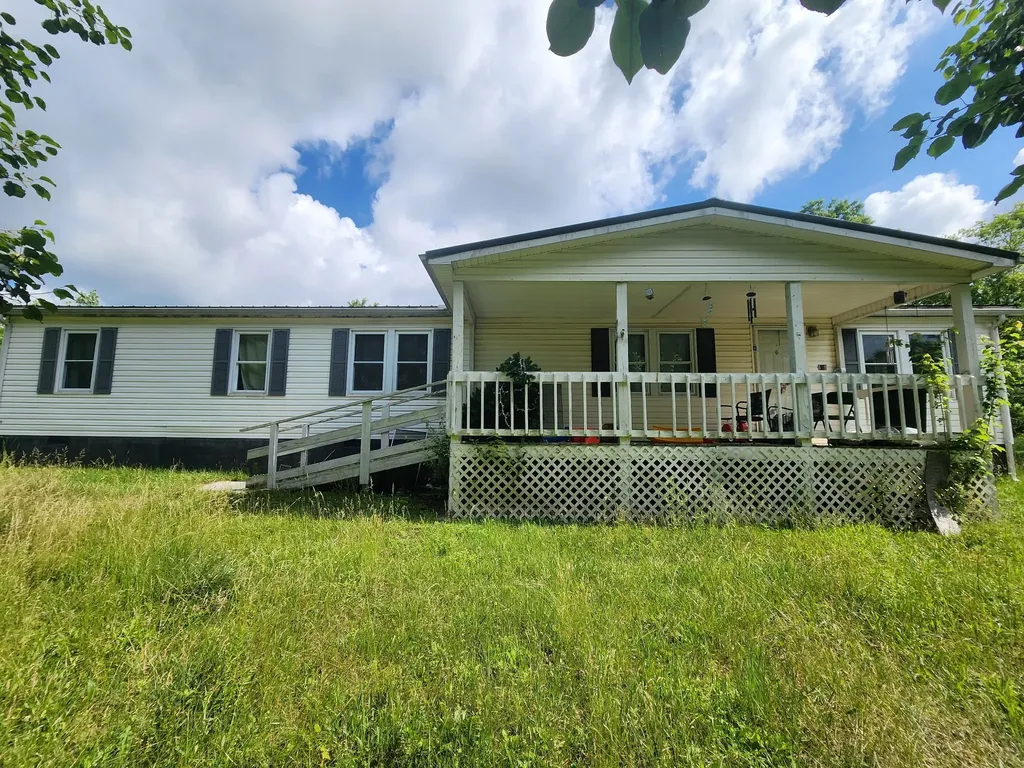 639 Vine Ridge Road Crawford TN 38554