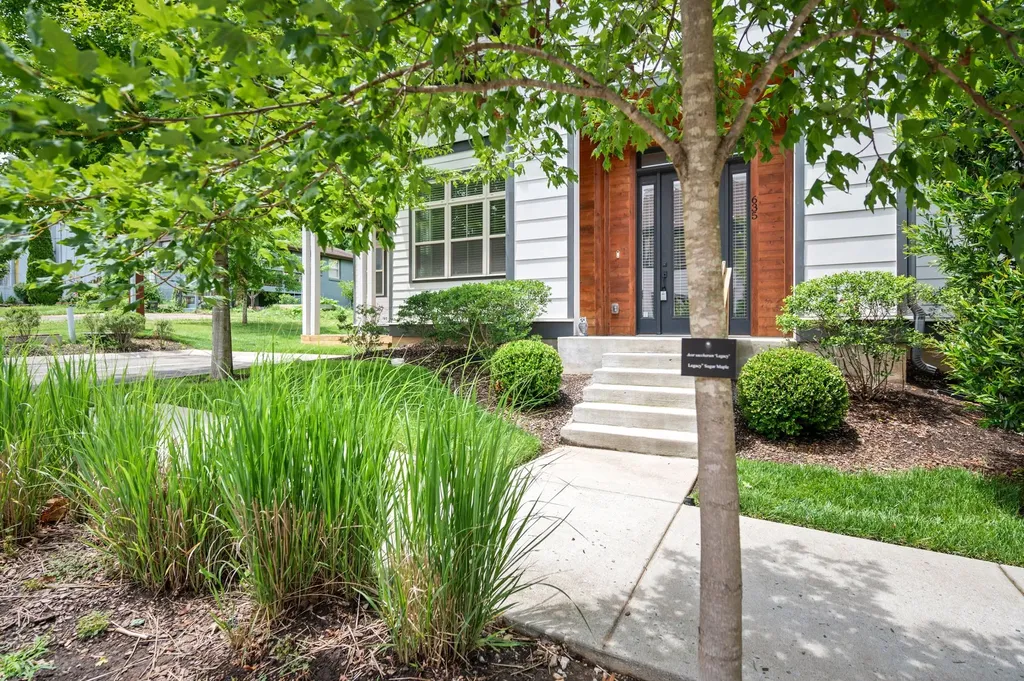 635 Nashua Lane Nashville TN 37209