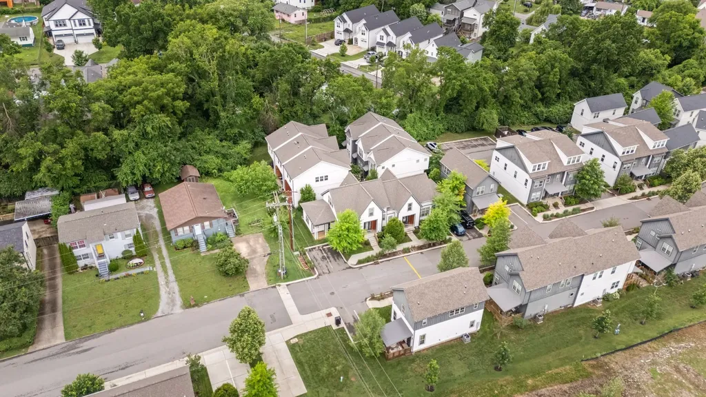 635 Nashua Lane Nashville TN 37209