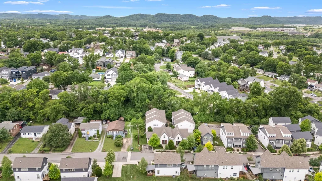 635 Nashua Lane Nashville TN 37209